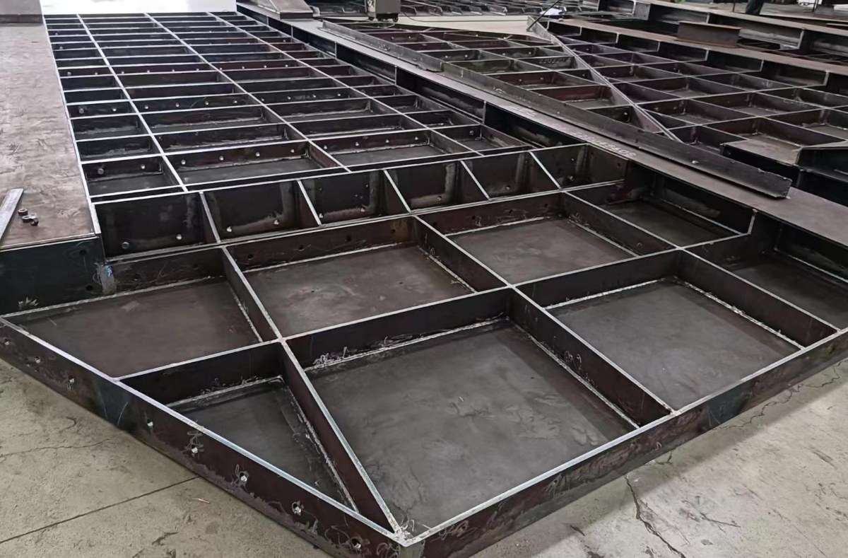 法国破碎站卸料斗项目 法国破碎站卸料斗项目