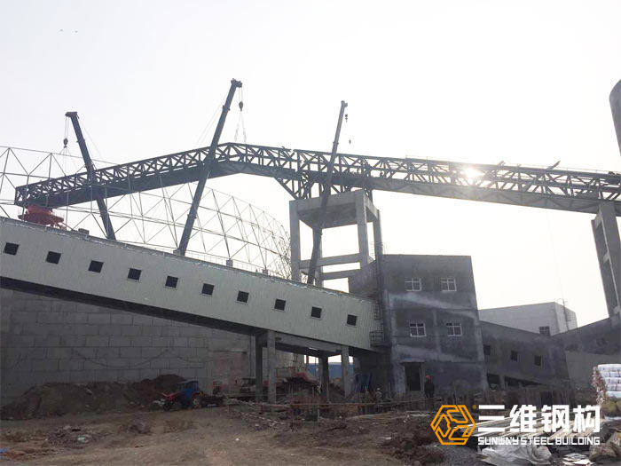 红桃国际钢结构连廊案例图示2